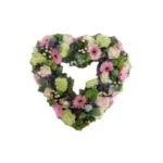 Rouwbloemstuk Magda gemengd Hart open